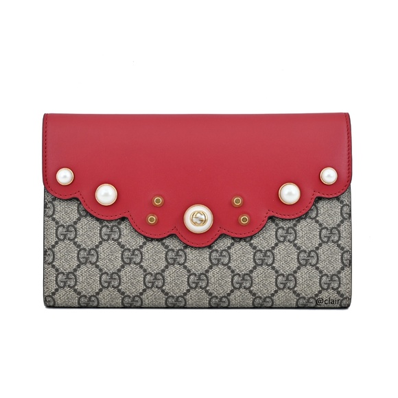 Gucci Handbags - Gucci GG Supreme Canvas Peony Moon Pouch/Clutch